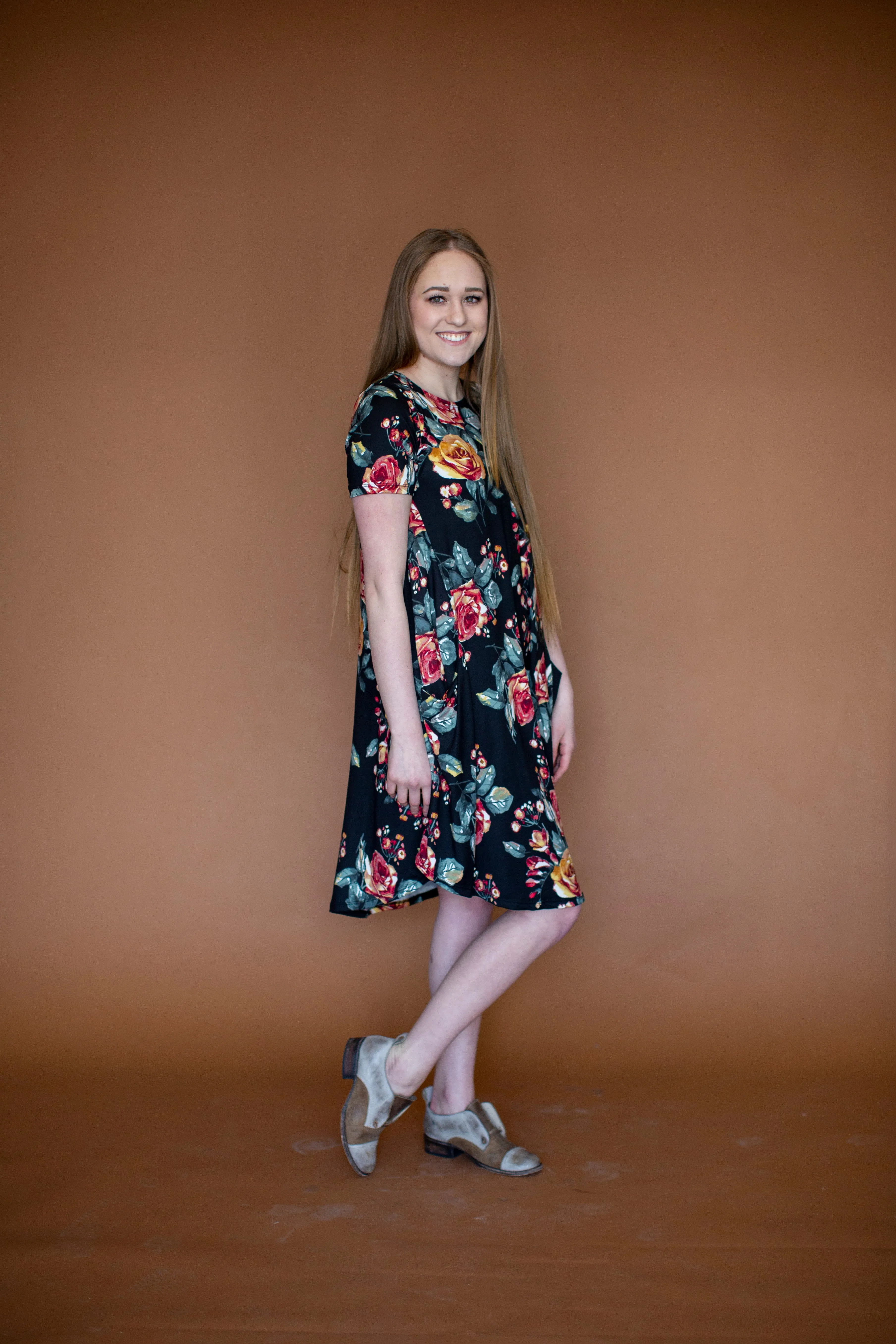 April Dress Vintage Rose