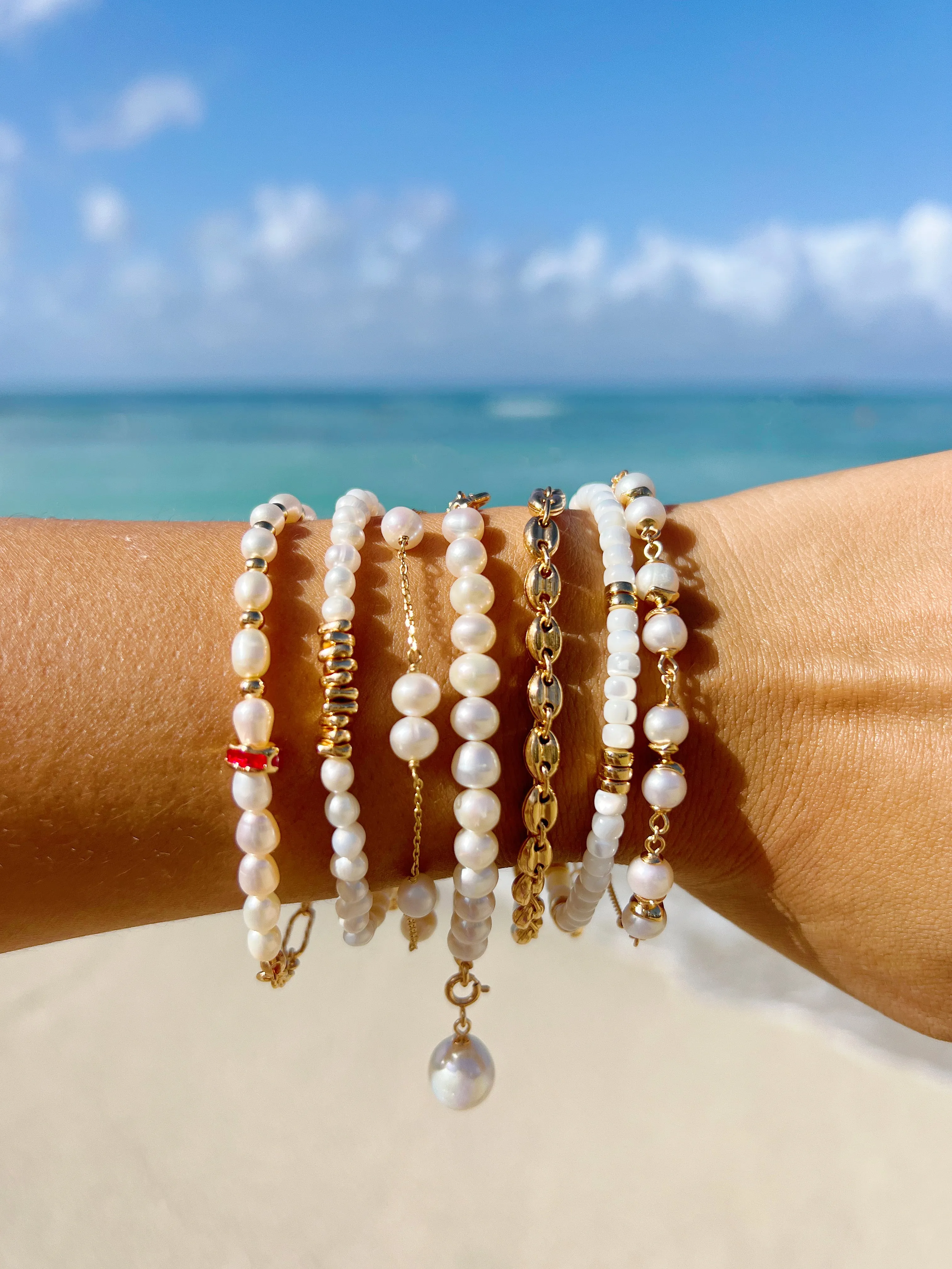 Breezy Chic Bracelet