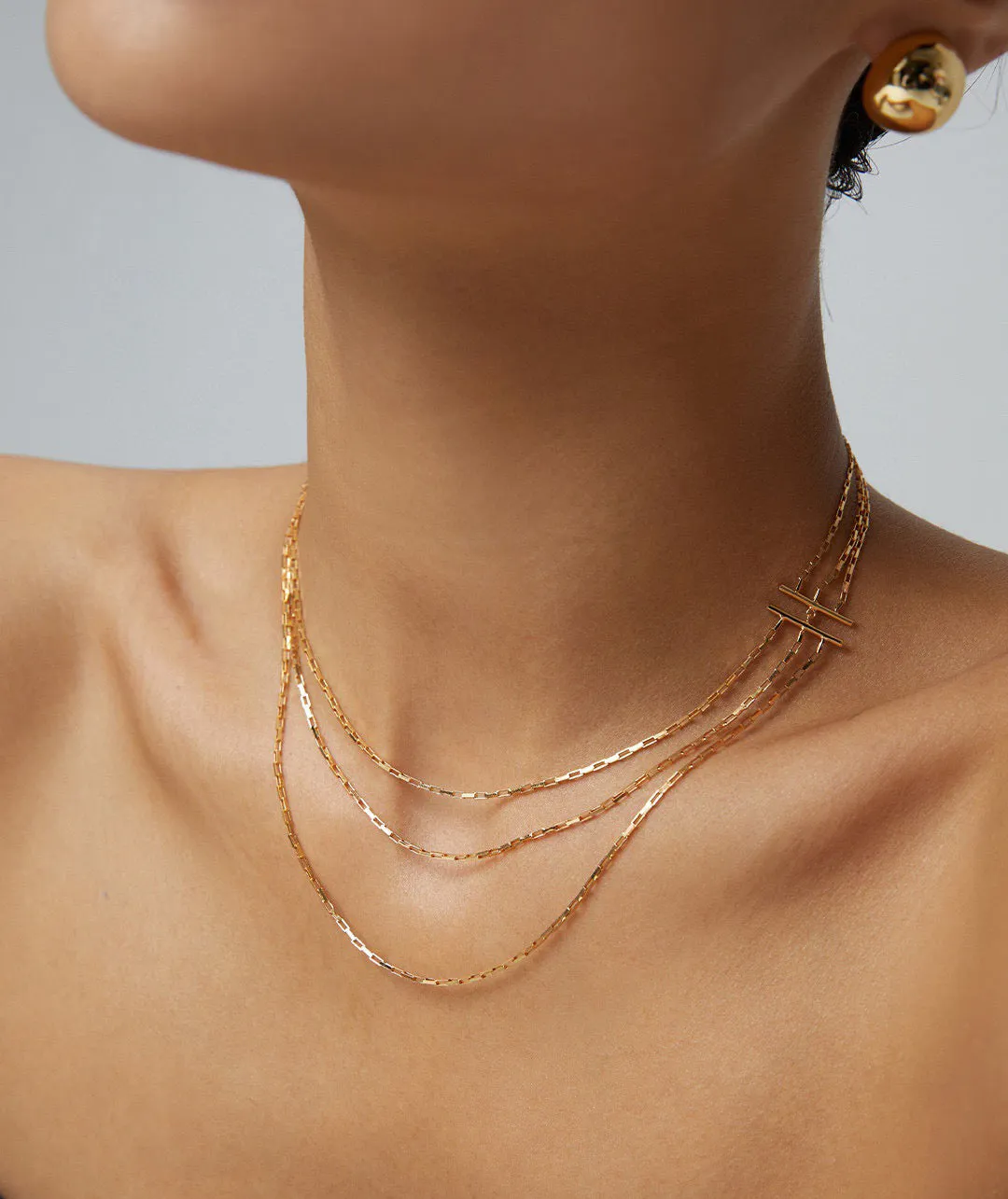 Chic Triplet Chain