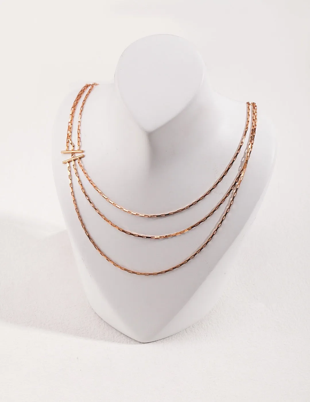 Chic Triplet Chain