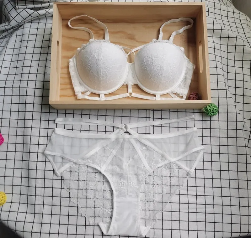 French Lace Hollow Out Lingerie Set