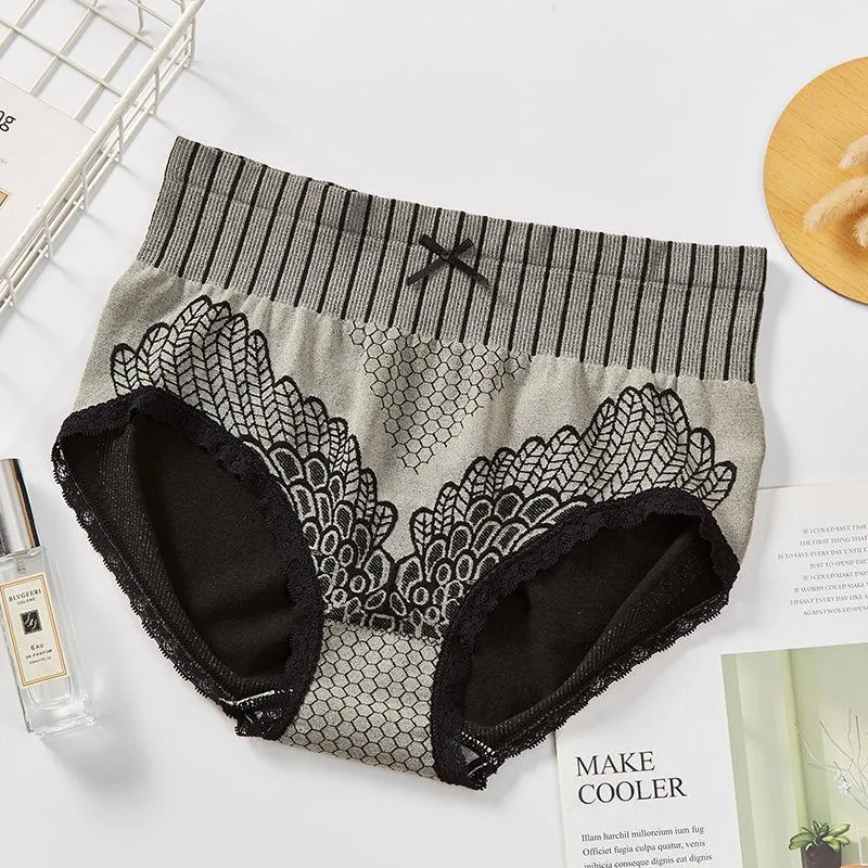 Hip Graphene Antibacterial Peacock Feather Embroidered Gynecological Panties