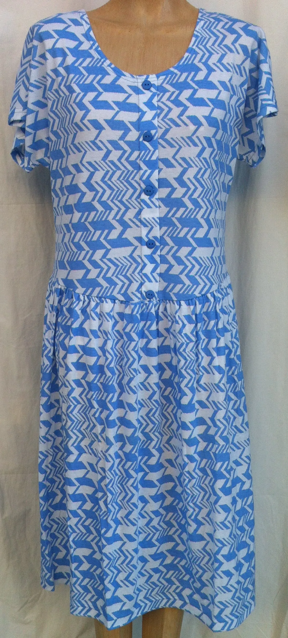(L5) MANHATTAN - FRENCH BLUE - Split Back Day Dress