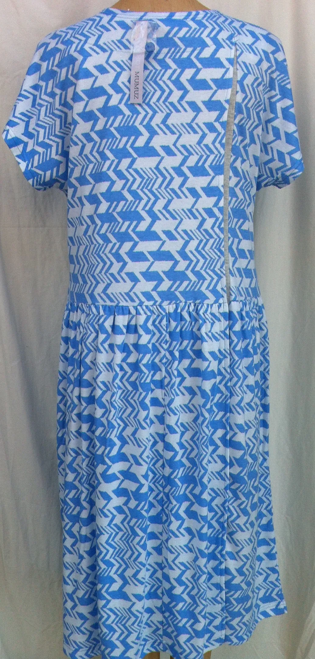 (L5) MANHATTAN - FRENCH BLUE - Split Back Day Dress
