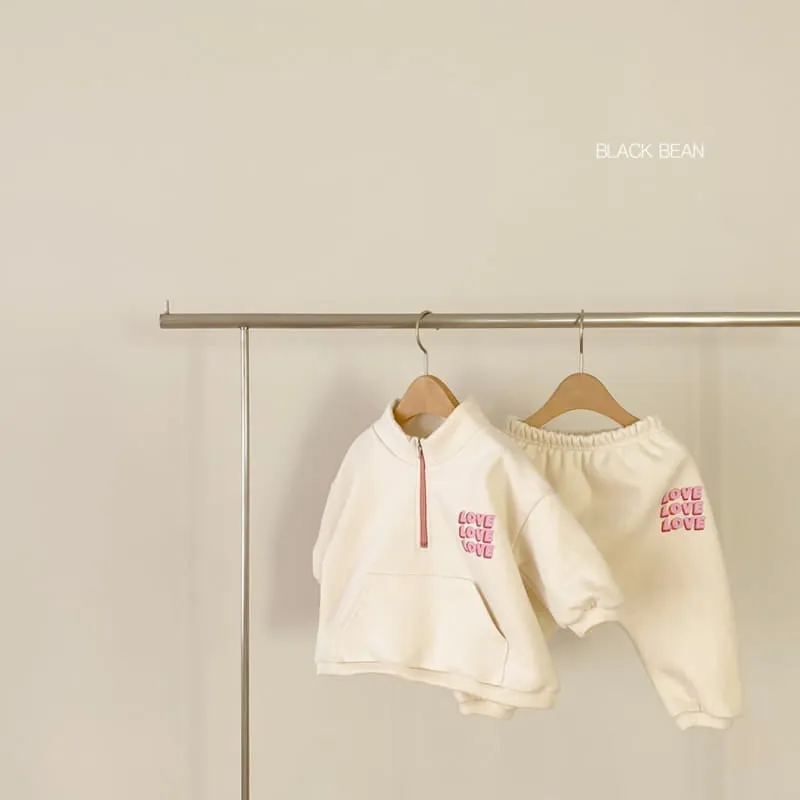 Love Half Zip Pullover Set