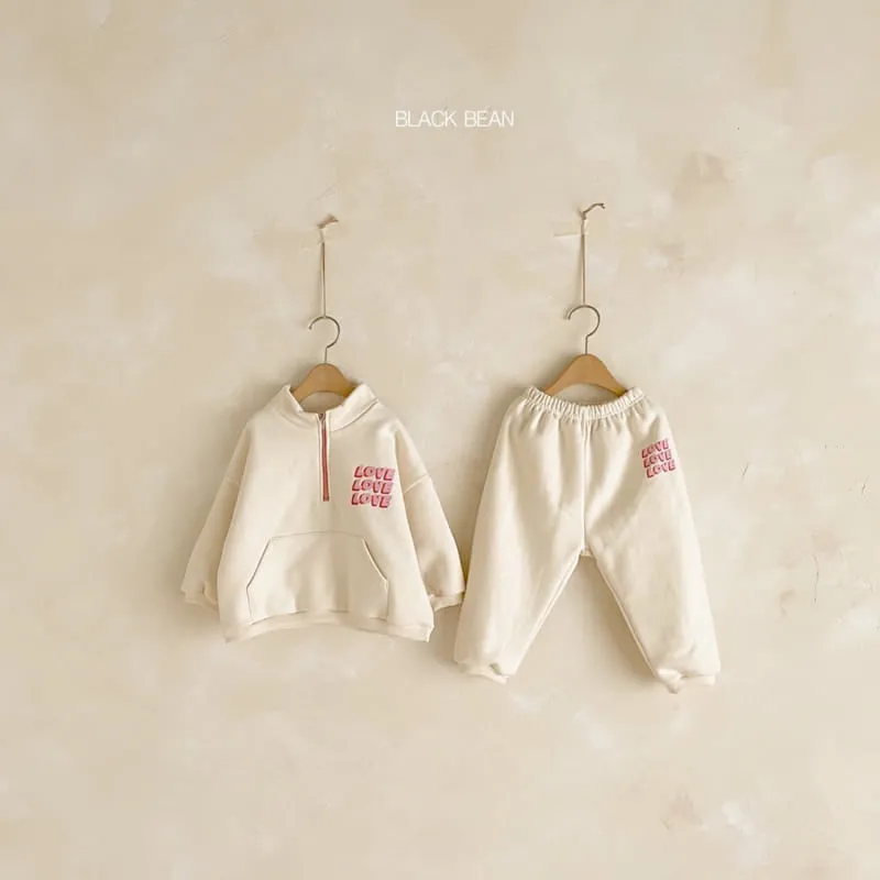 Love Half Zip Pullover Set